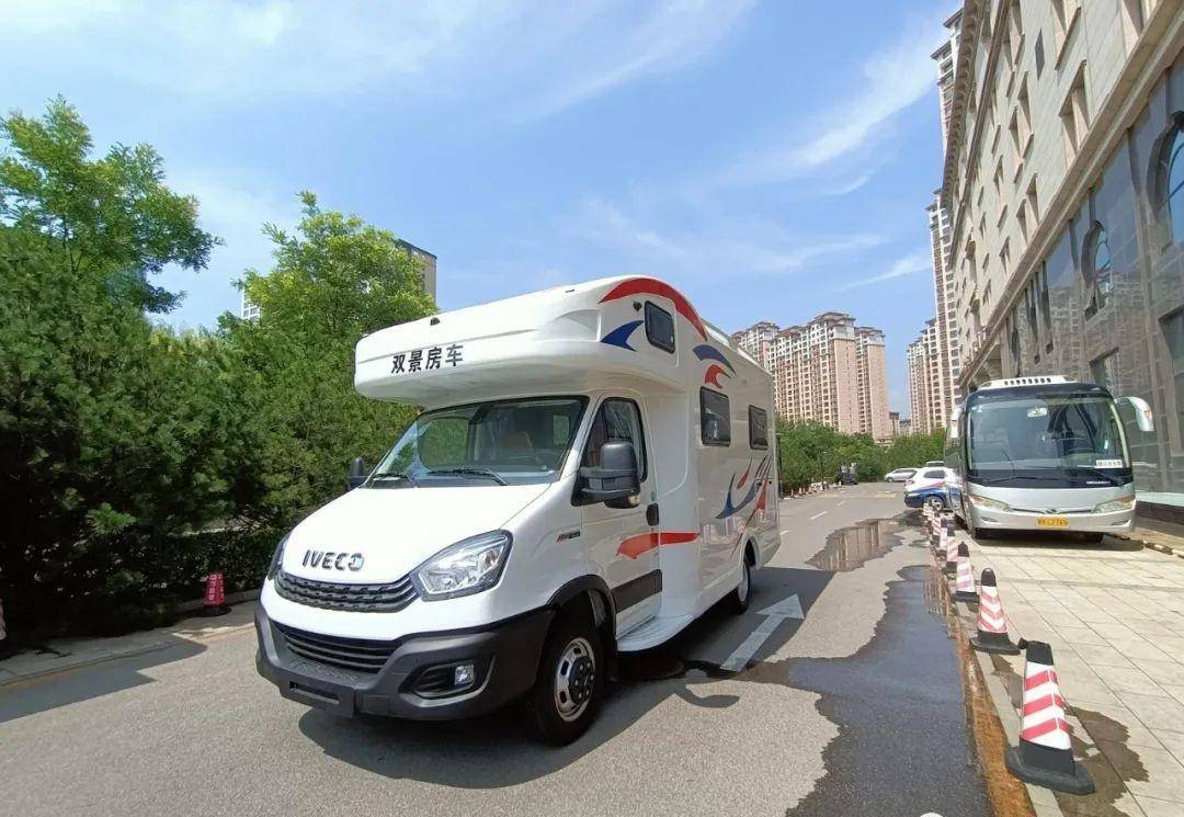 13洛阳房车展:双景房车观景屋房车,带你看人间烟火,世间美景_搜狐汽车