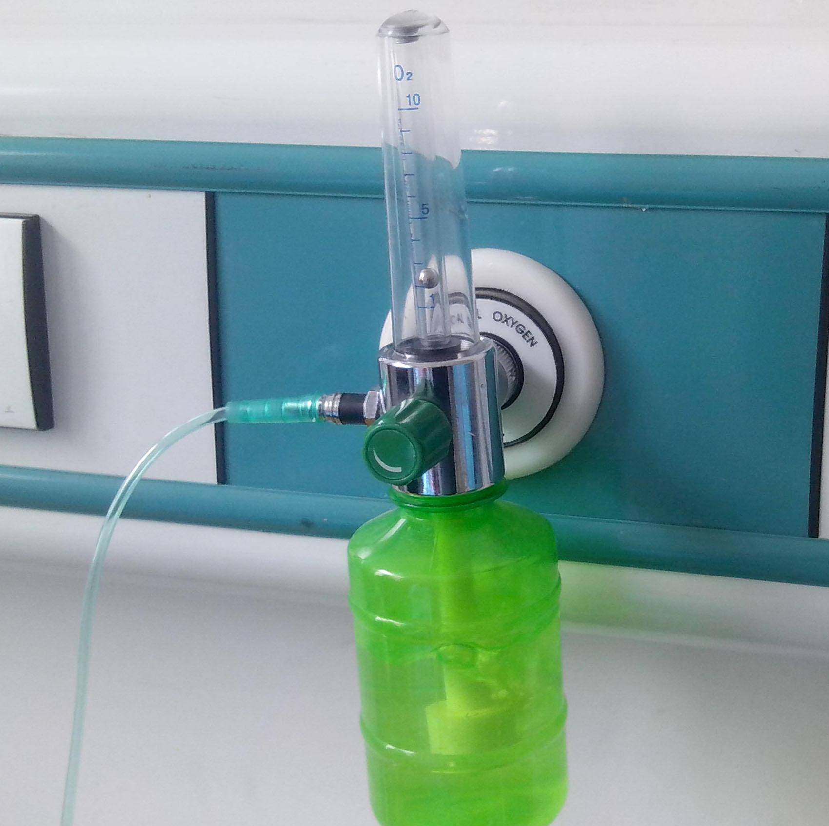 湿化瓶的水泡出现,说明是有氧气存在的,并且气泡越激烈,说明氧气流量