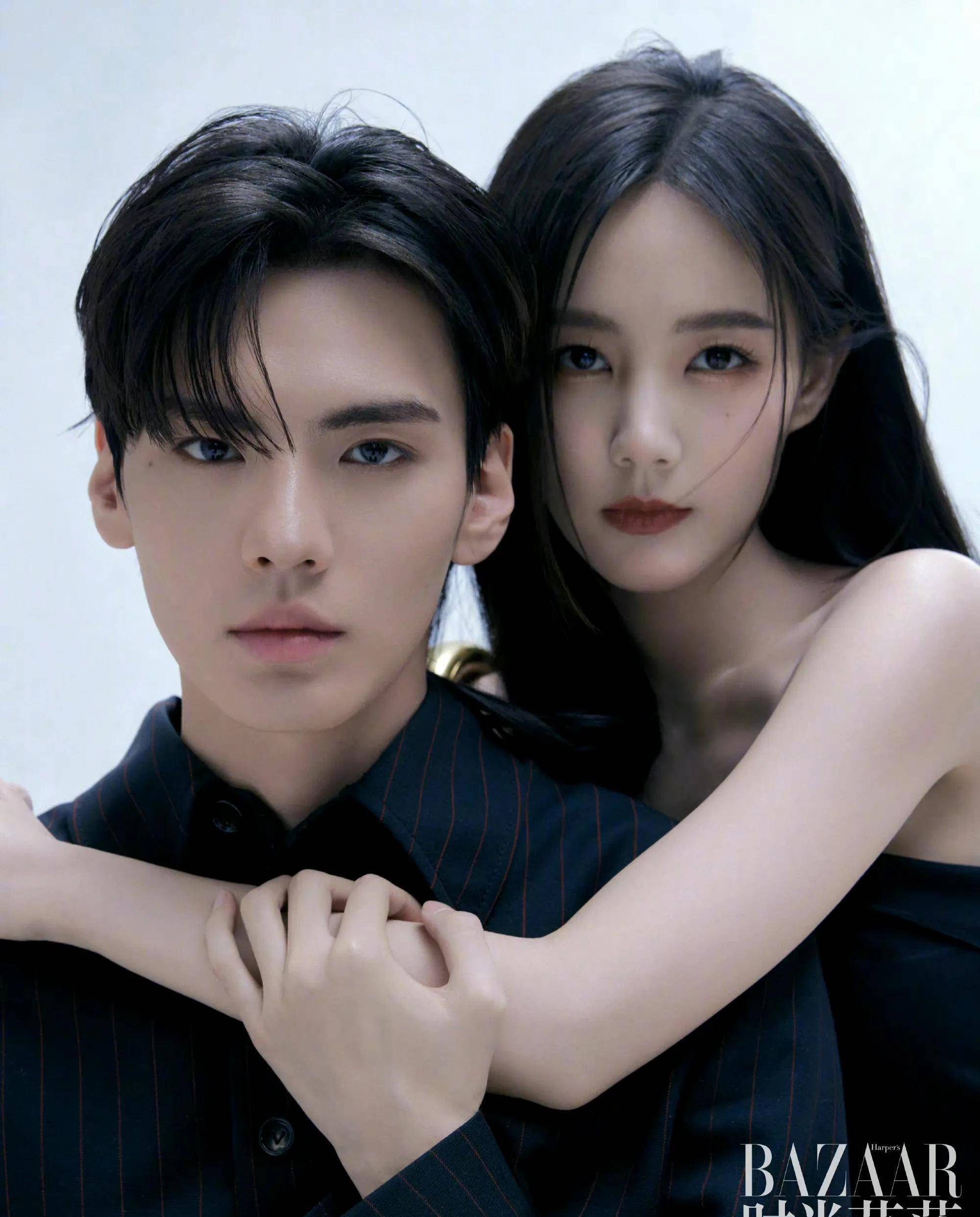 李一桐毕雯珺频繁营业,网友扒蛛丝马迹证实恋爱,狗仔曾拍到过夜_聚餐