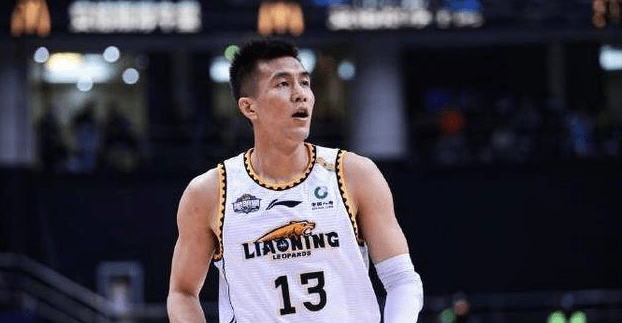 郭艾伦表明态度,遮住标志,易建联或效仿_品牌_球员_比赛