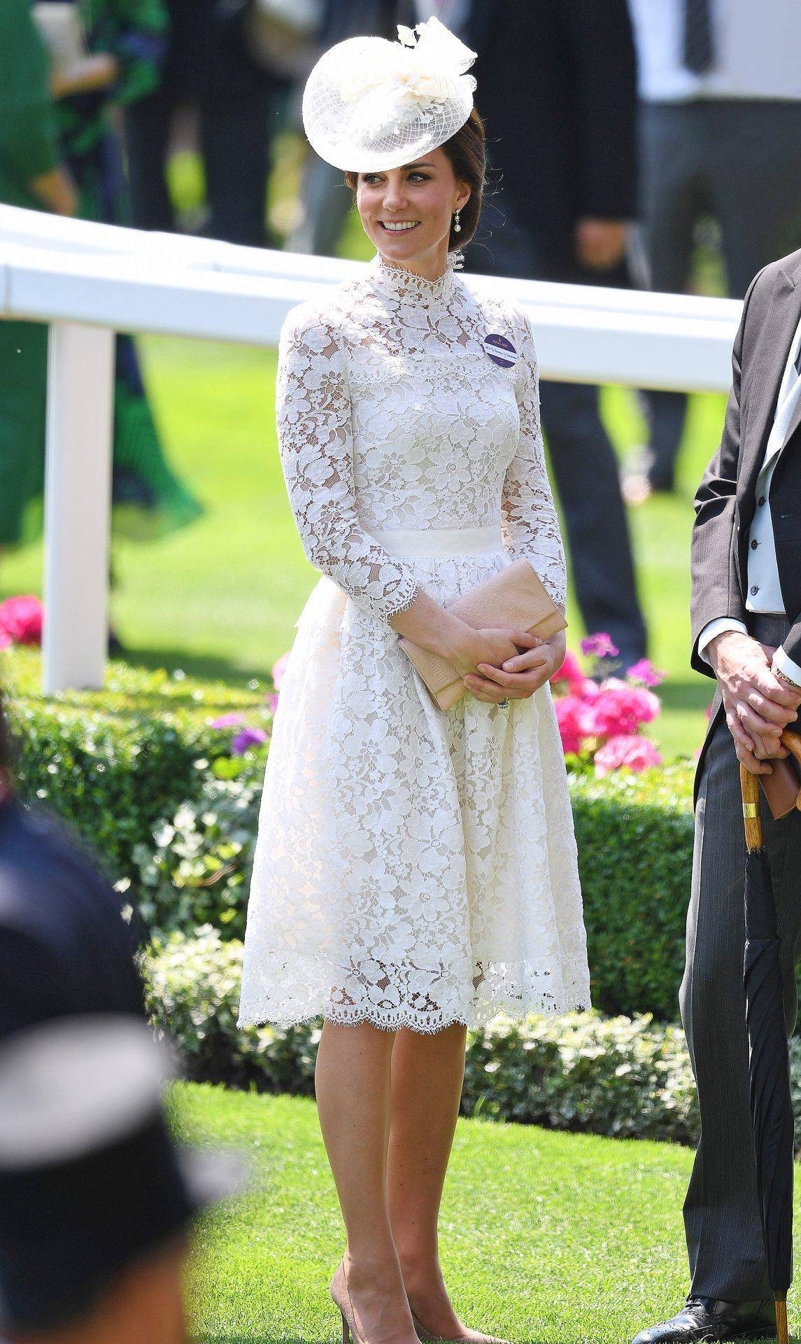 凯特王妃"白色"造型好仙!