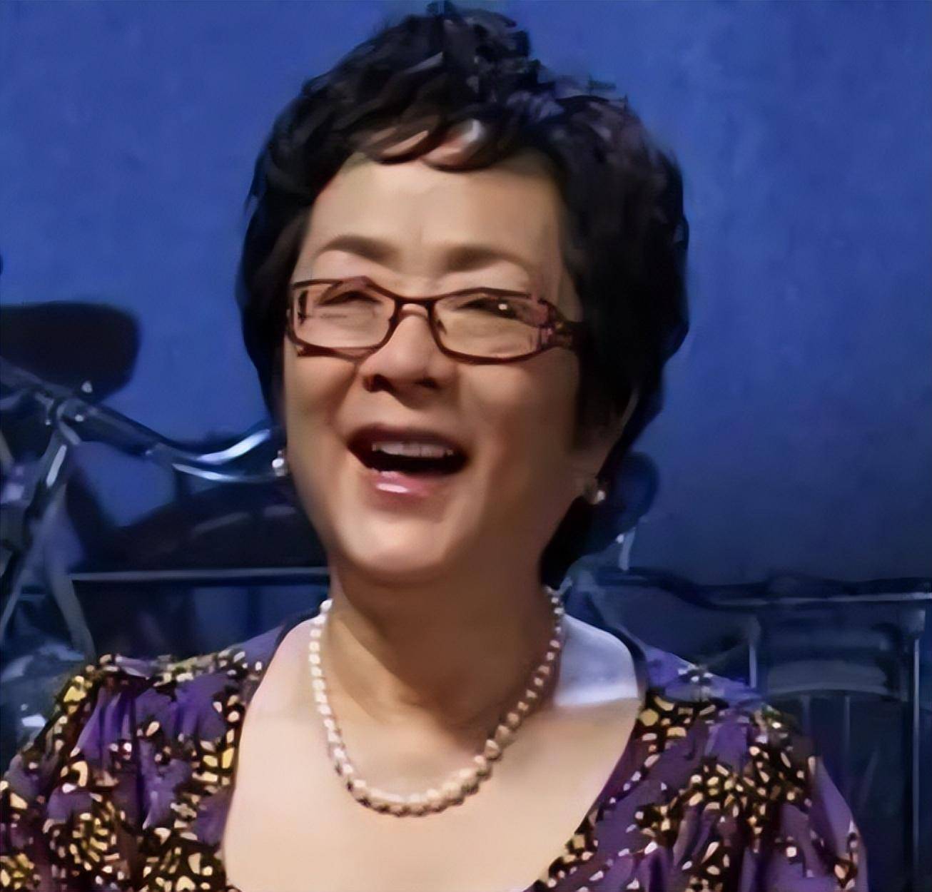 歌唱家谢莉斯:24岁丧母,50岁患脑梗,晚年丧女成为她一生的痛_王洁实