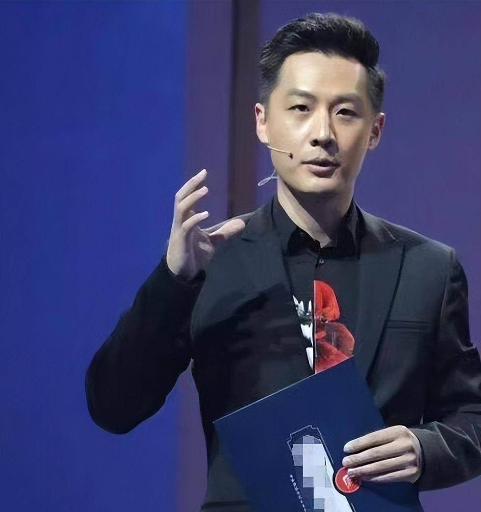 《等着我》主持人舒冬:是暖男也是北大学霸,如今爱情事业双圆满_节目