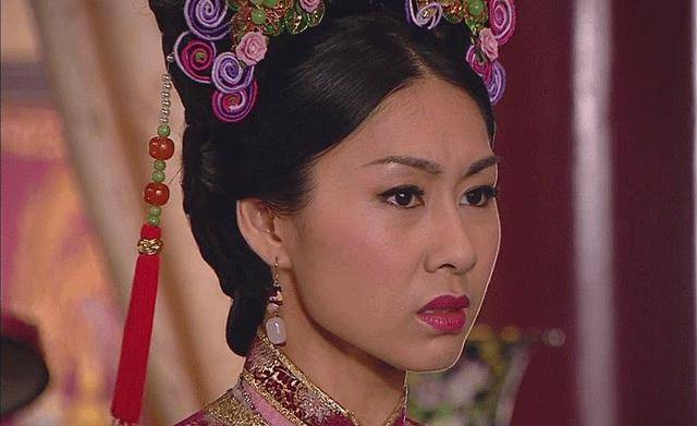 已经被打回原形,在道光帝年间是无法再回升了的,但是彤贵妃也算是个