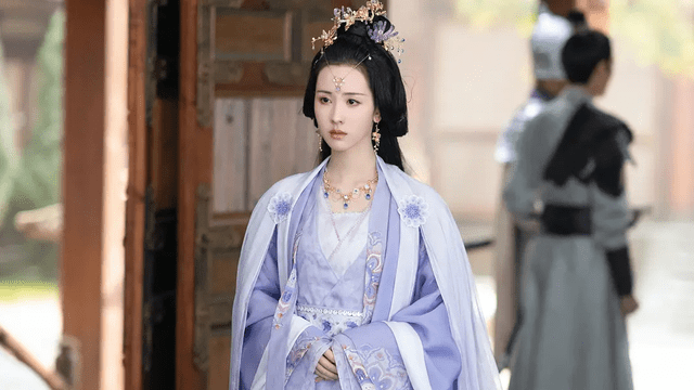 《长月烬明》造型详解:主打敦煌风,全剧2000多套衣服_黄薇_服装_的