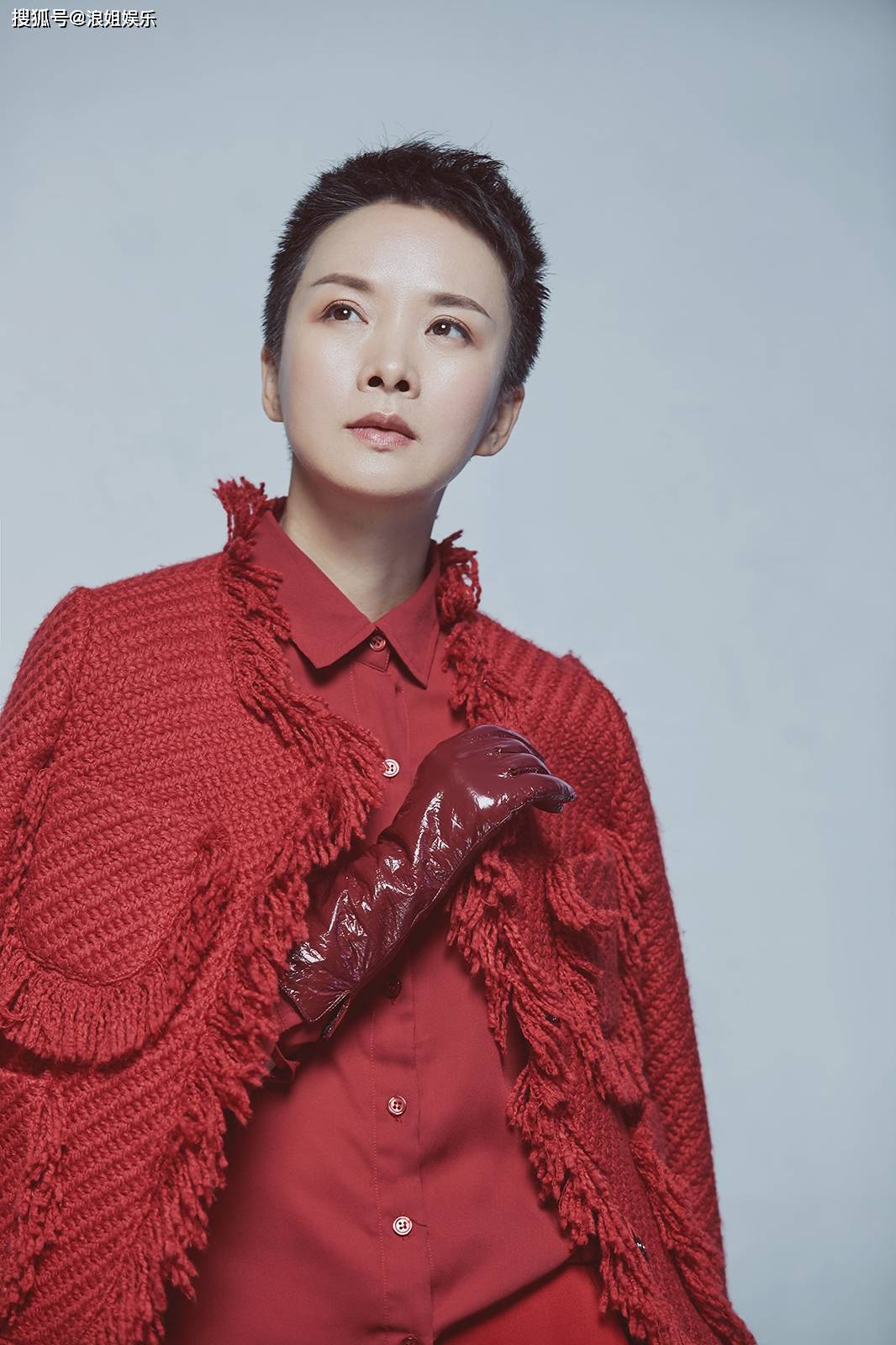 50岁谢兰疑定居美国!