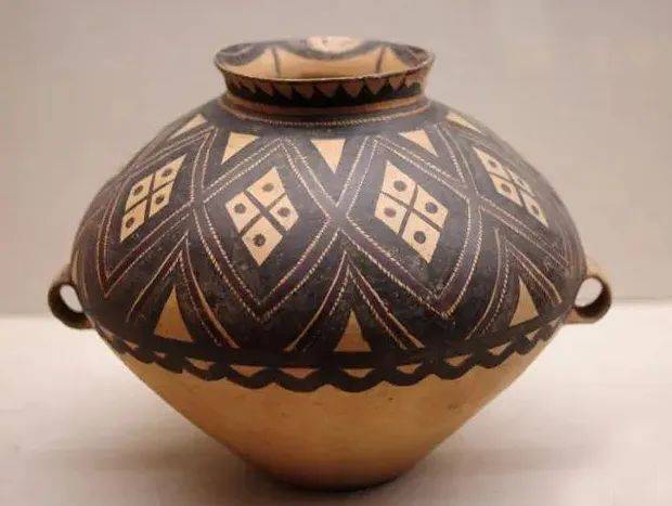 艺雀艺术史论|中国美术史考研知识点-史前陶器艺术_彩陶_文化_造型