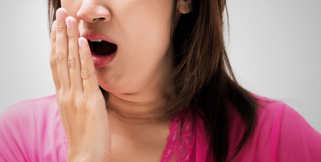 怎么治口臭最快最简单？这四个治疗方法让你口臭不再烦恼