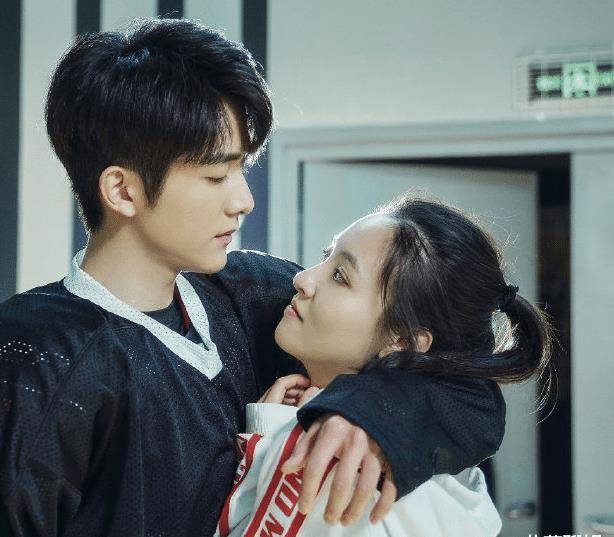 棠雪给黎语冰加油,无意说出的一句台词,却成00后"