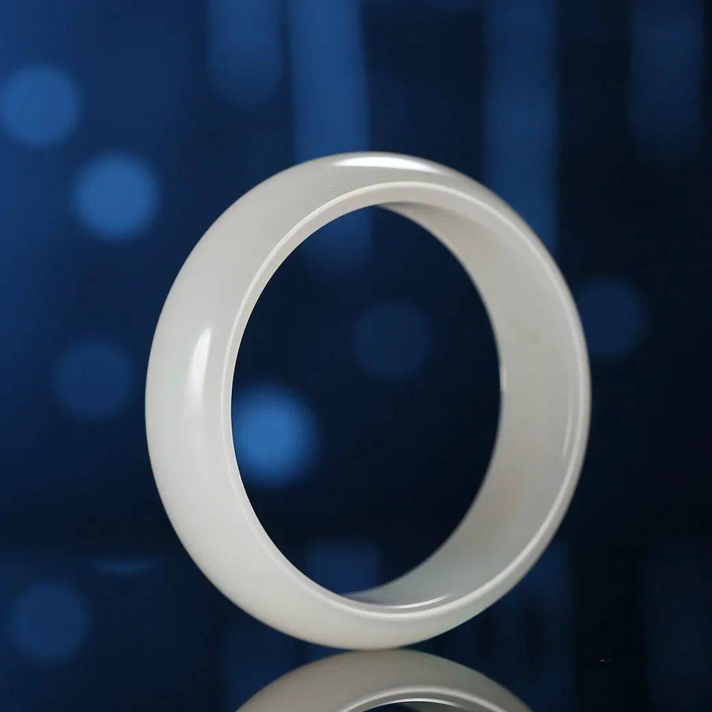 翡玉盛世:涨了两次价的籽玉手镯,为什么表姐还是选择入手_东西_镯子