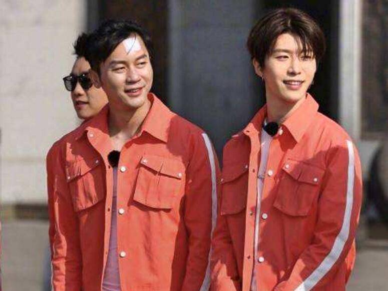 李晨范丞丞同台,亲昵引质疑,分手背后是否另有隐情?