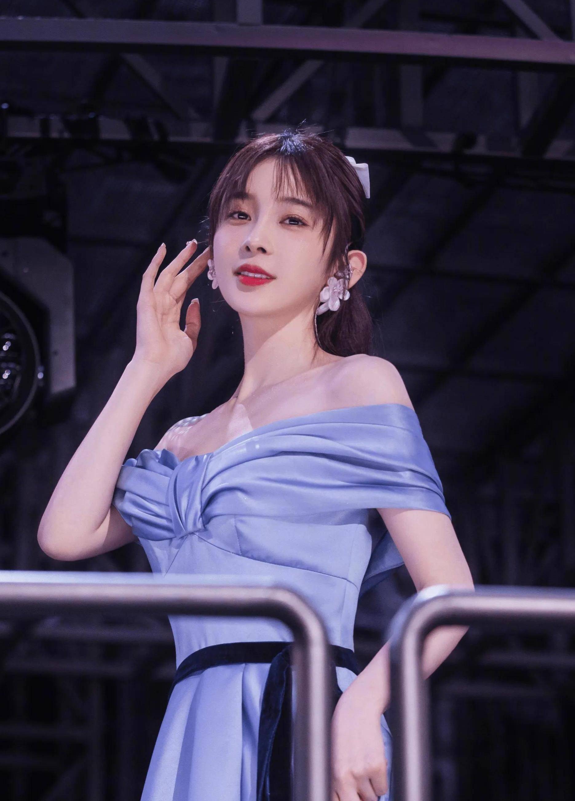 赵丽颖,成毅,李现,刘宇宁,王源,胡歌,刘雯_活动_社交圈_张韶涵