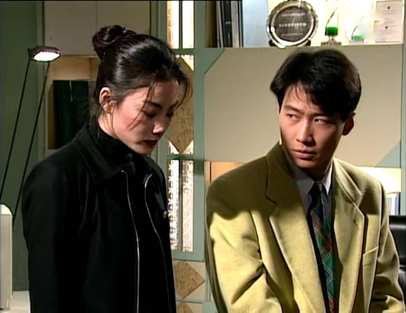 《原振侠》群星扎堆,那年帅得掉渣的黎明坐拥四美_洪欣_李嘉欣_王菲