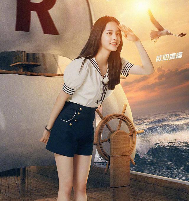 《奔跑吧》收官海报,同样是摆出敬礼手势,吴宣仪别出心裁_蔡徐坤_节目