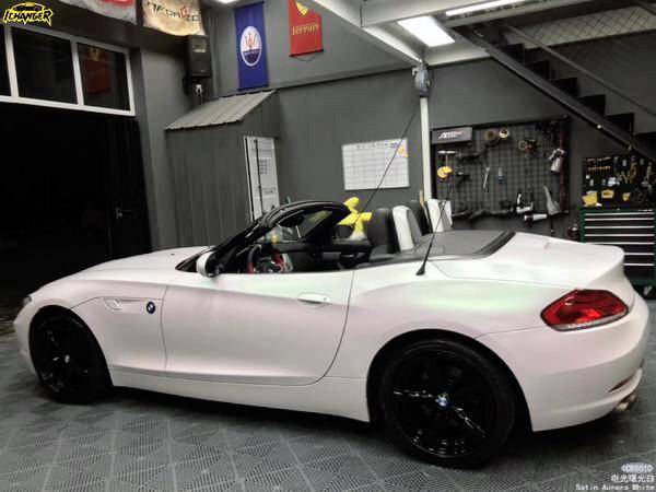 宝马z4-icr改色膜亮面曙光白,似白非白,低调的奢华扑面而来_搜狐汽车