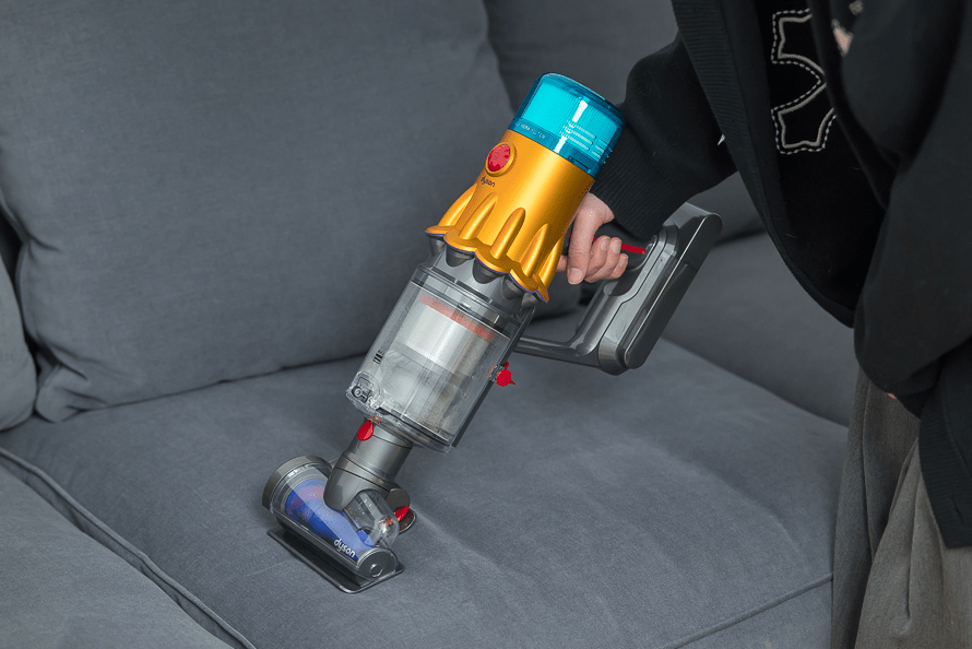 戴森洗地吸尘器测评:体验至上,一机搞定干湿清洁