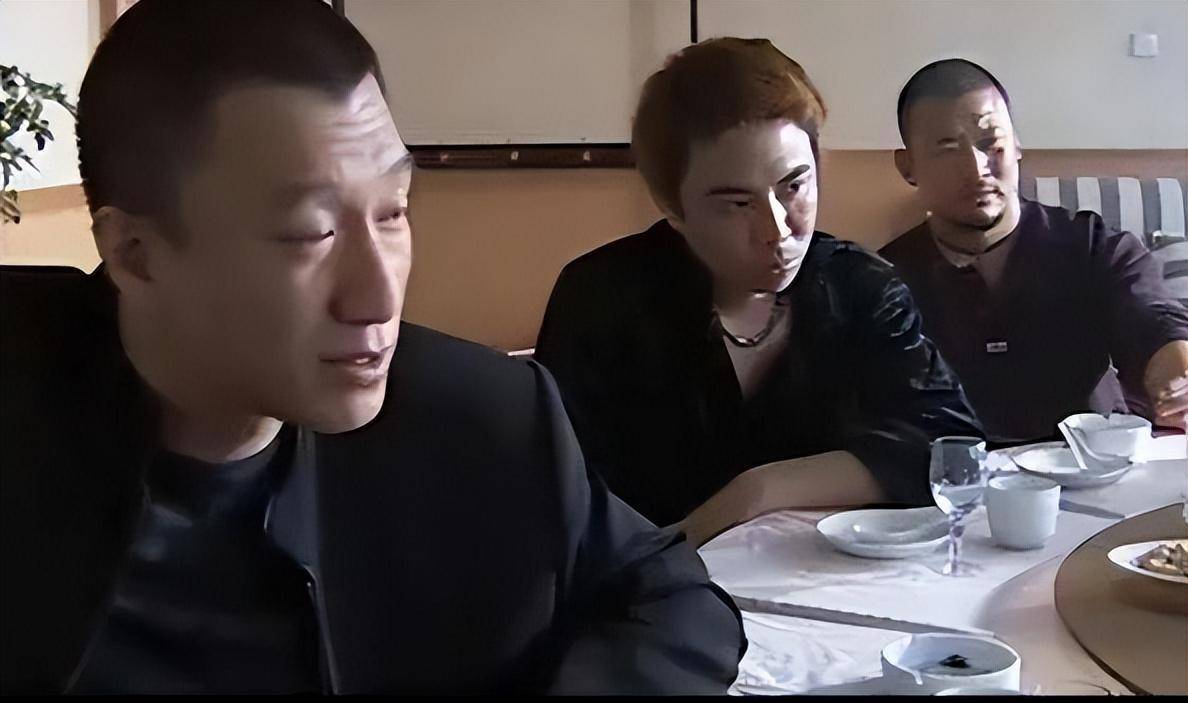 然而,刘华强在比赛中征服了无数观众,孙红雷却无法在比赛之外征服巩俐