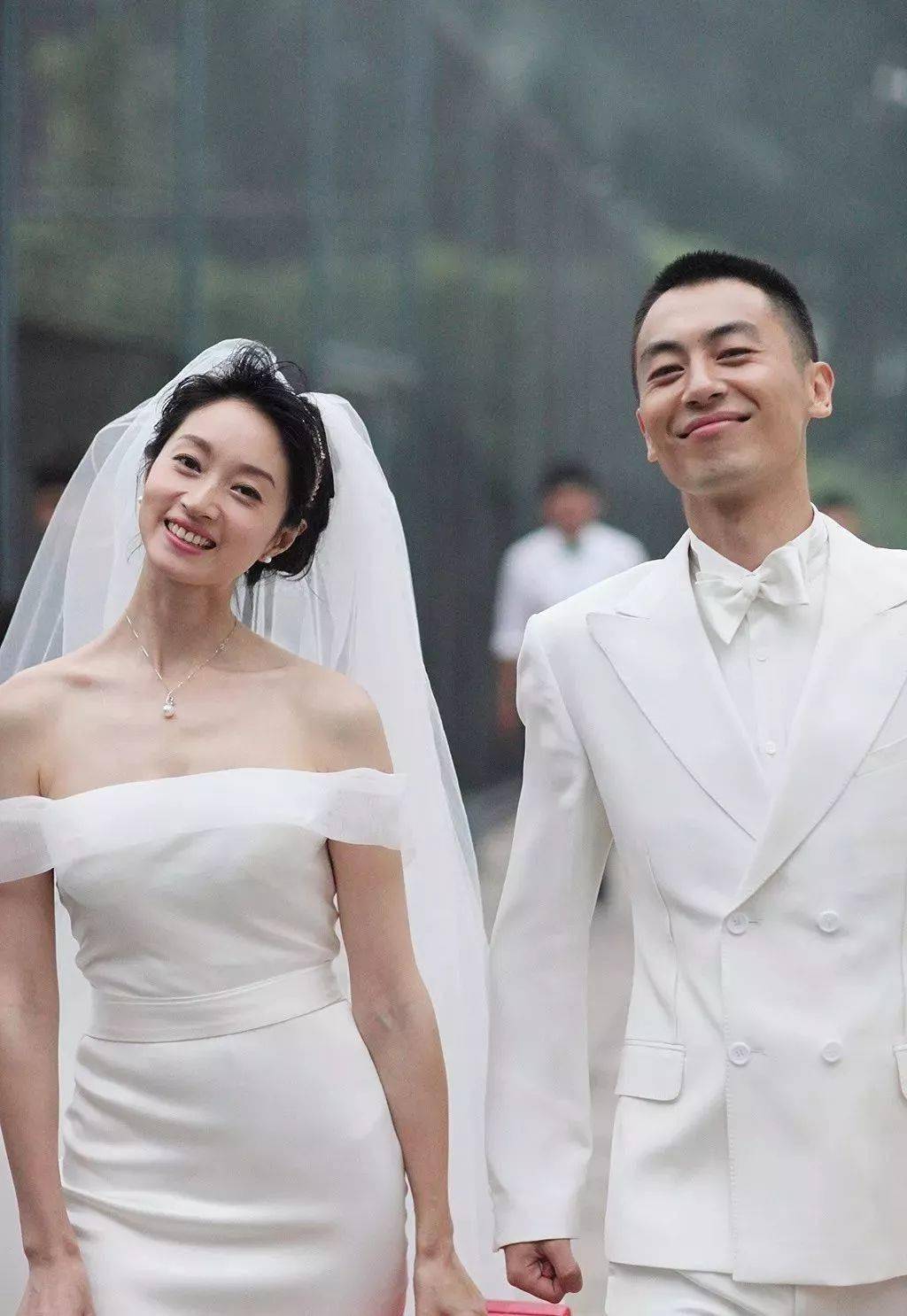 当众让郭麒麟一家下不来台后,39岁的朱亚文遭到反噬_父亲_表演_声乐