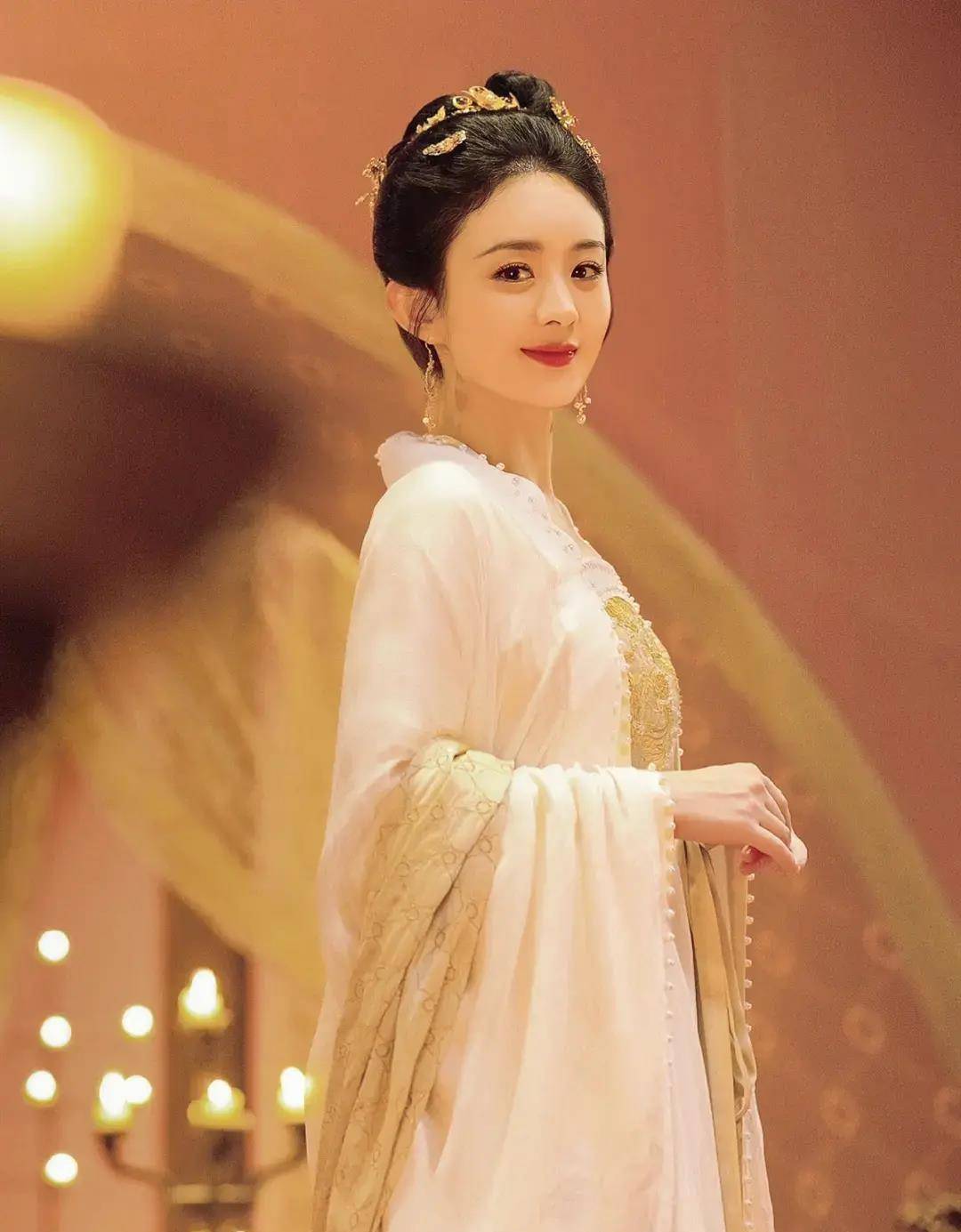 盘点古装剧千年颜值,"85花"杨幂赵丽颖榜上有名,最惊艳的是她?