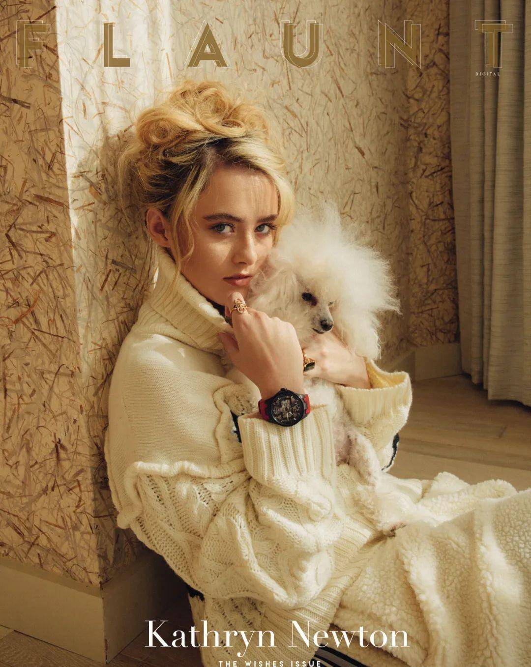 《蚁人的女儿》凯瑟琳·纽顿复古杂志大获成功,金发大波浪可爱娃娃脸