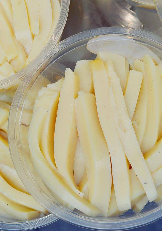 从小吃到大的金豌豆凉粉,3天不吃就馋得慌,做法简单,快收藏吧_备用