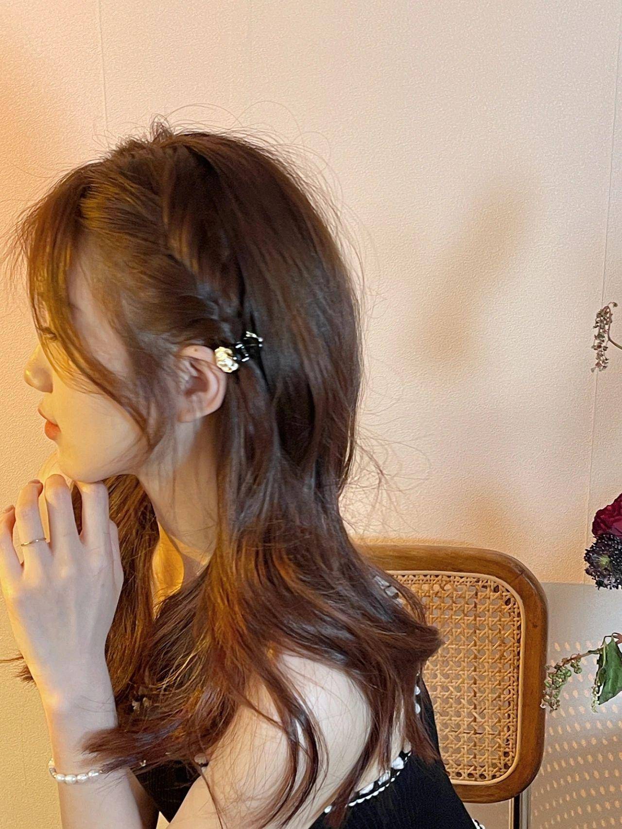 想要甜美可爱的发型?这些扎发小技巧让你轻松学会