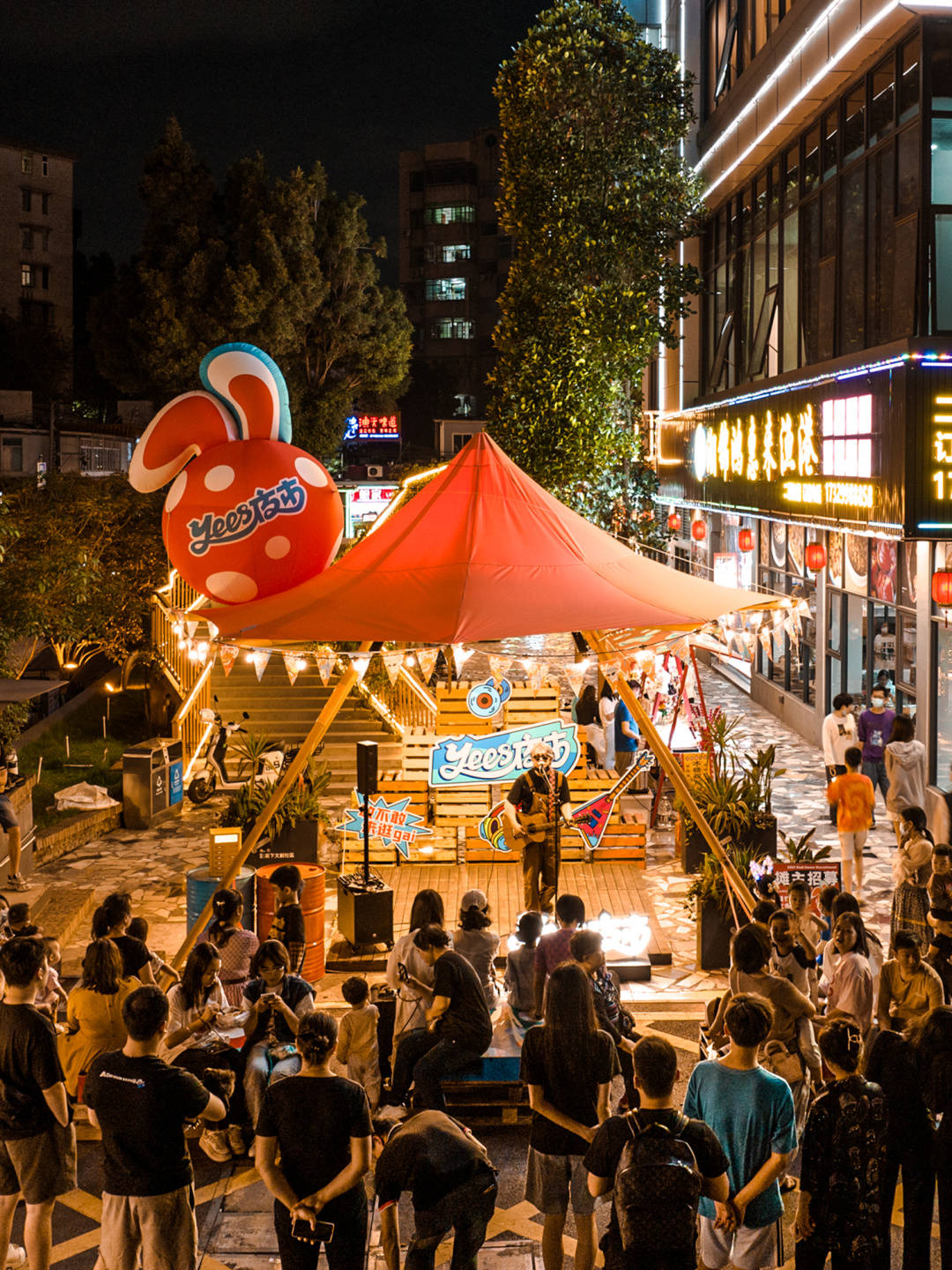 快来围观!天河新晋夜市潮流打卡地!周末好热闹,一起放肆yees!_摊主_游