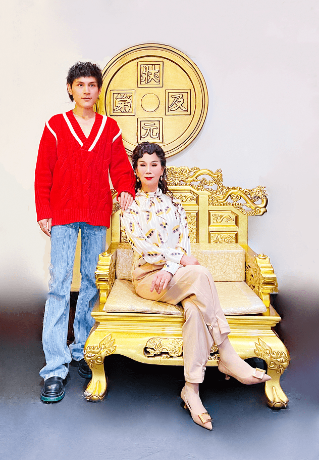 阿来时尚艺术努力激发全民族在文化领域的创造力_安吉_女人_吕仙菜