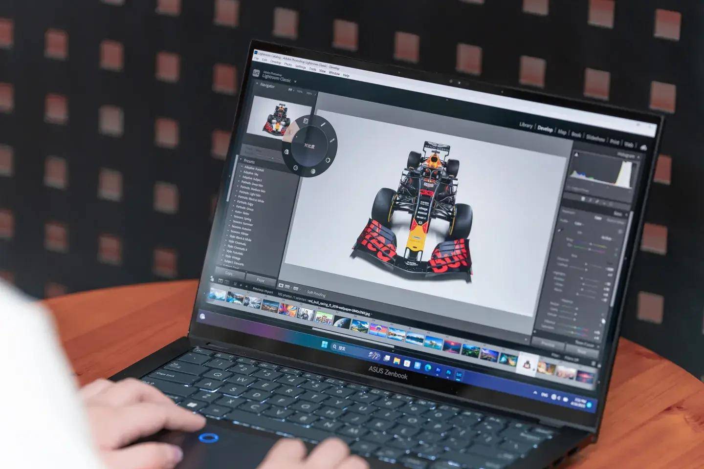 顶级 OLED 屏幕 + 虚拟旋钮的高能轻薄创作本:华硕灵耀 Pro 14 测评