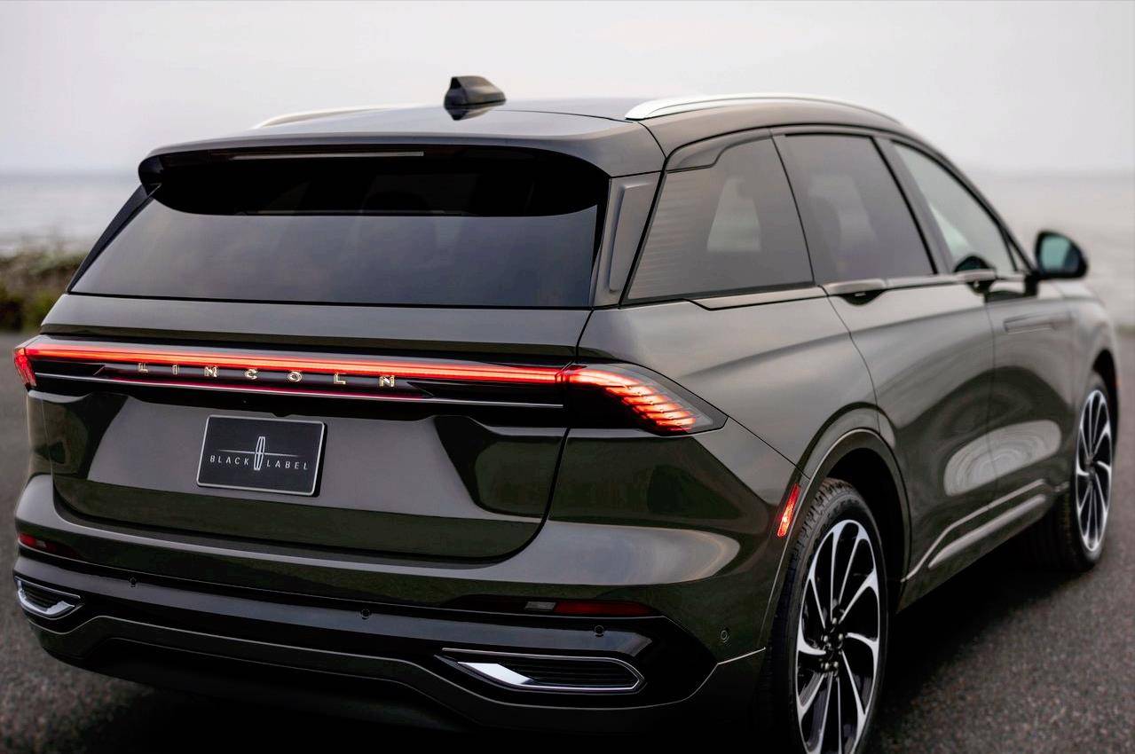 2024款林肯航海家nautilus正式亮相,确实有点科技_搜狐汽车_搜狐网