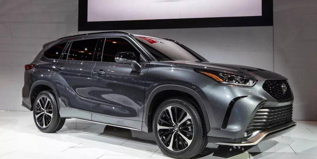 2020款"汉兰达"推出xse运动版,红黑内饰 运动包围,造型更犀利!