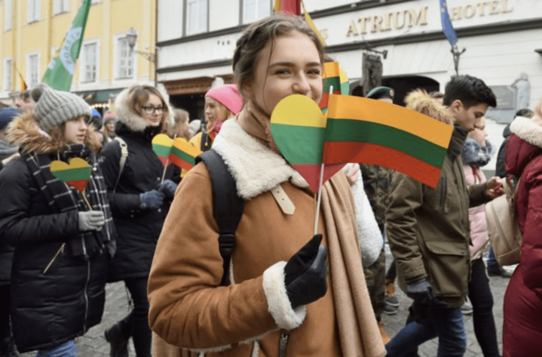 由于立陶宛的男女比例仅有0.