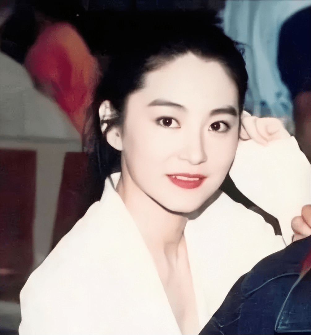 香港鼎盛时期的十大女明星,各个美若天仙