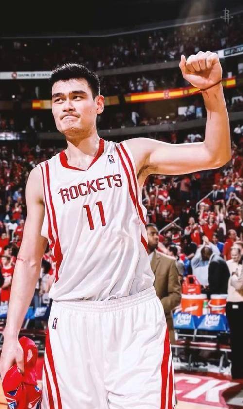 大郅一年11.7万,巴特尔7万,姚明呢?_球员_养老金_赛季