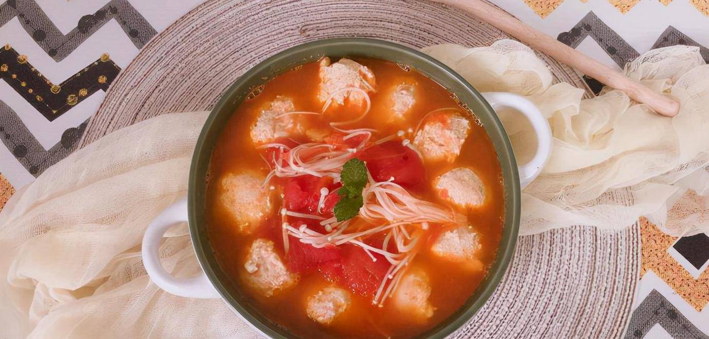 低热量饱腹感十足的番茄鸡胸肉丸子汤,你学会了吗?