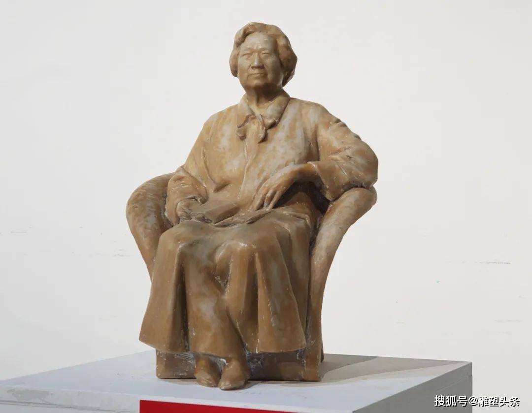 "时代风华——中国劳模精神主题雕塑作品展"在西安开幕_劳动_楷模