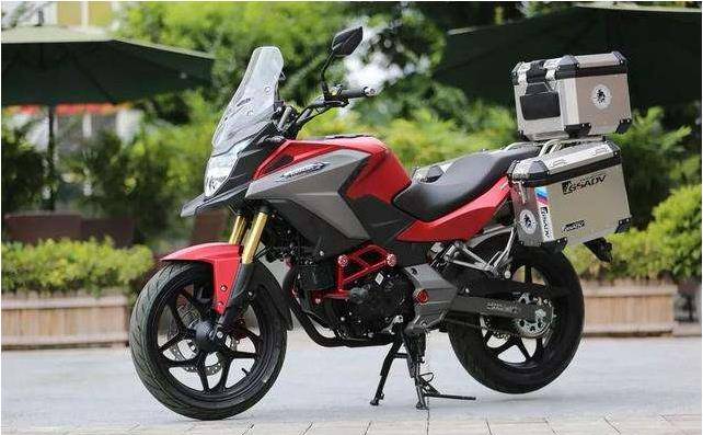 1.3w，越野国产ADV，200单缸水冷，续航400公里_搜狐汽车_搜狐网