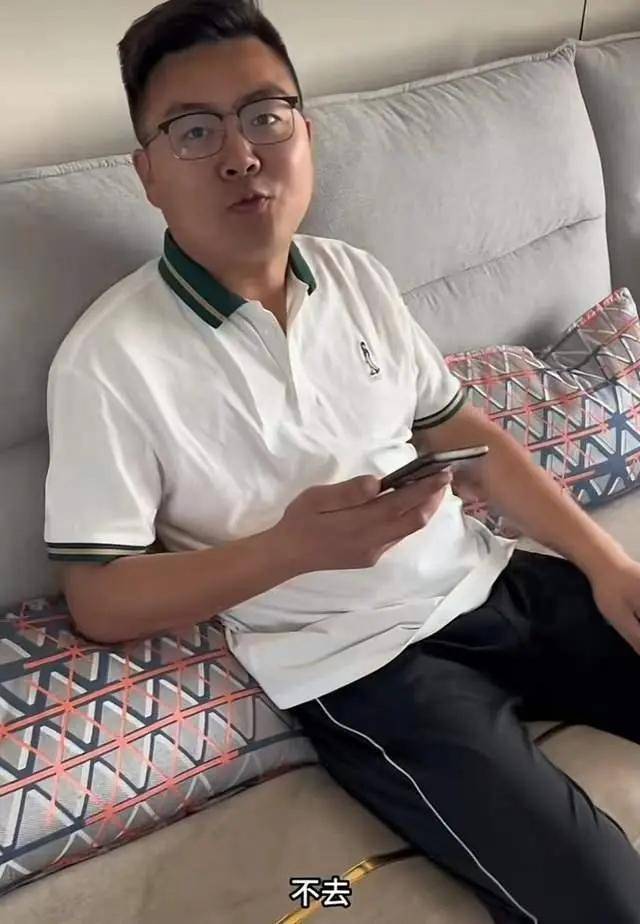 田静晒视频分享与老公郭威相处日常,潘律大方维护郭威!