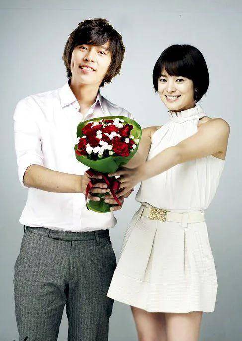 新科视后,"男神收割机"宋慧乔的璀璨情史和辉煌人生_rain_李秉宪_宋仲