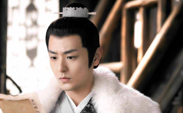 对表演特别认真的向昊,大学间没有接拍一部戏,如今演技让人称赞_作品