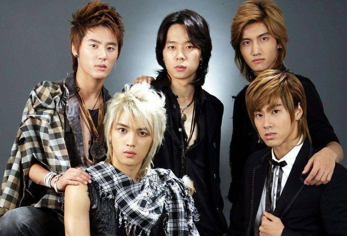 当代年轻人的饭圈:韩流日流的侵入,硬汉不再是帅气的标准_电影_时代