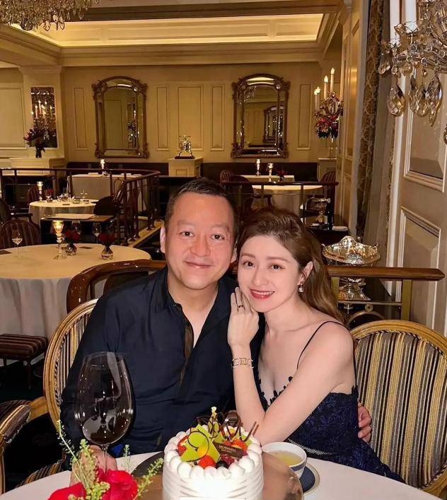 徐淑敏:闪嫁大12岁商人,5年生3胎还想继续生