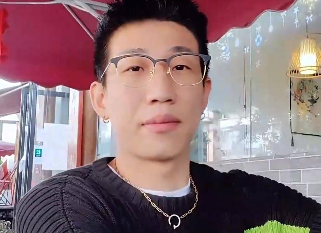 在石250终于约上李小璐,苦当舔狗多年,如今要抱得美人归_王政源_都会