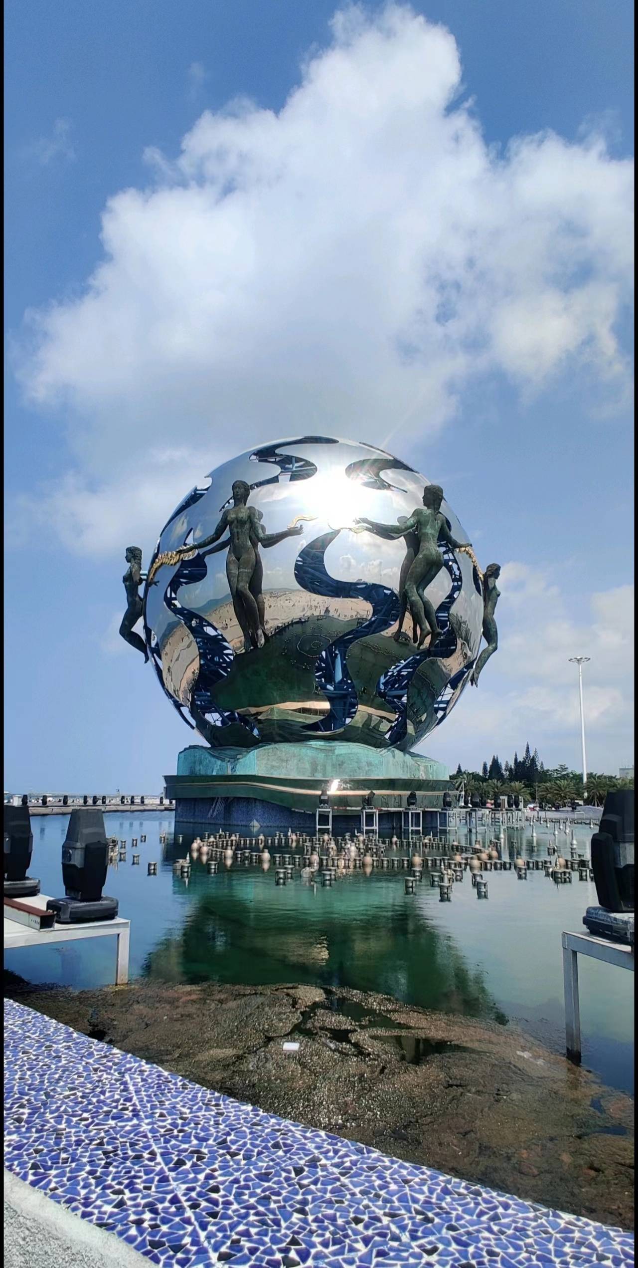 五一相约在北海_世界_北部湾广场_作品