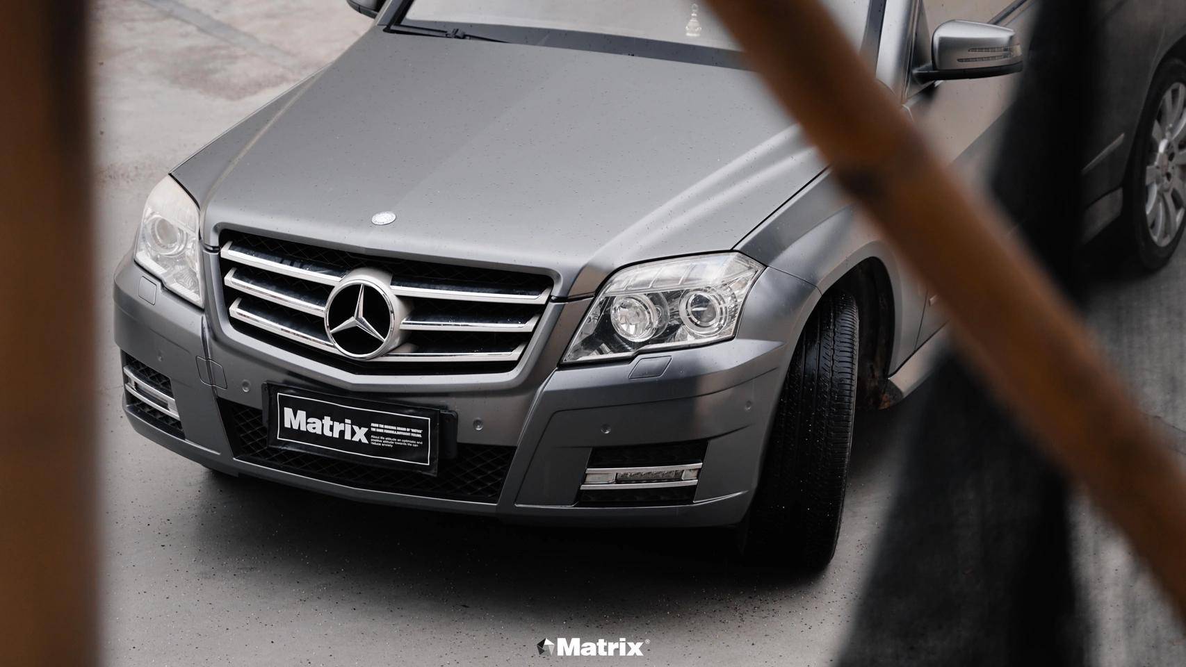 奔驰glk300-matrix矩阵改色膜电光太空灰,谦虚且深沉_肩并肩_时尚