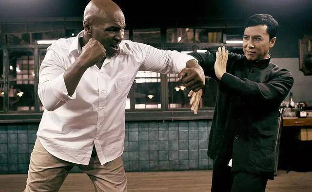 2016年《叶问3》集结了甄子丹,张晋等一众动作明星,甚至还请来了泰森