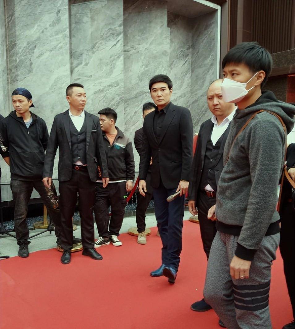 焦恩俊现身内地商演太丢面!