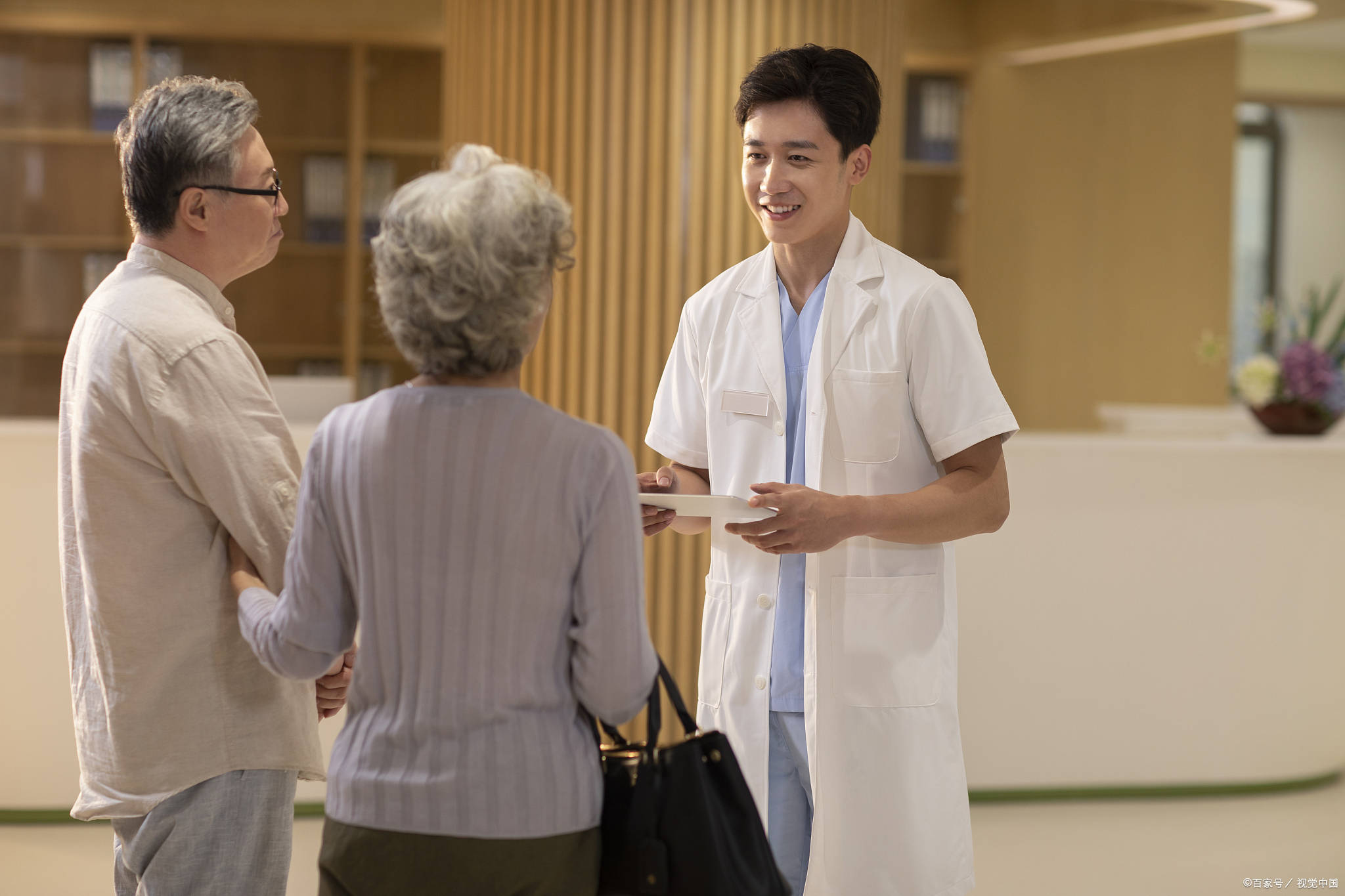 苏州虎丘区陪诊-苏州中医院脾胃病科陪诊,老人就医不方便?