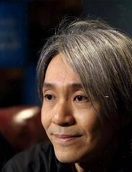 61岁的周星驰现在怎么样了?