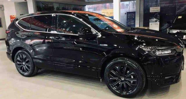 本田"黑武士战神"来袭!上市2天订单破万,配全黑车身,油耗5.